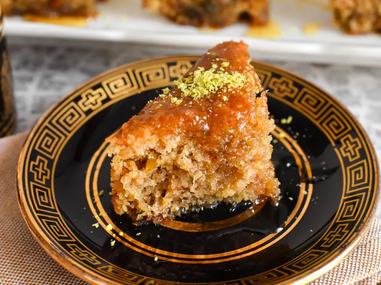 Greek honey cake finished